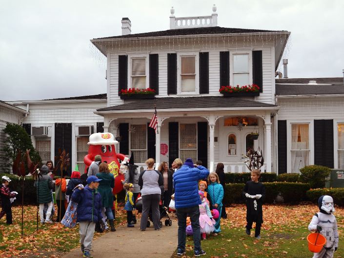 Halloween Downtown Event